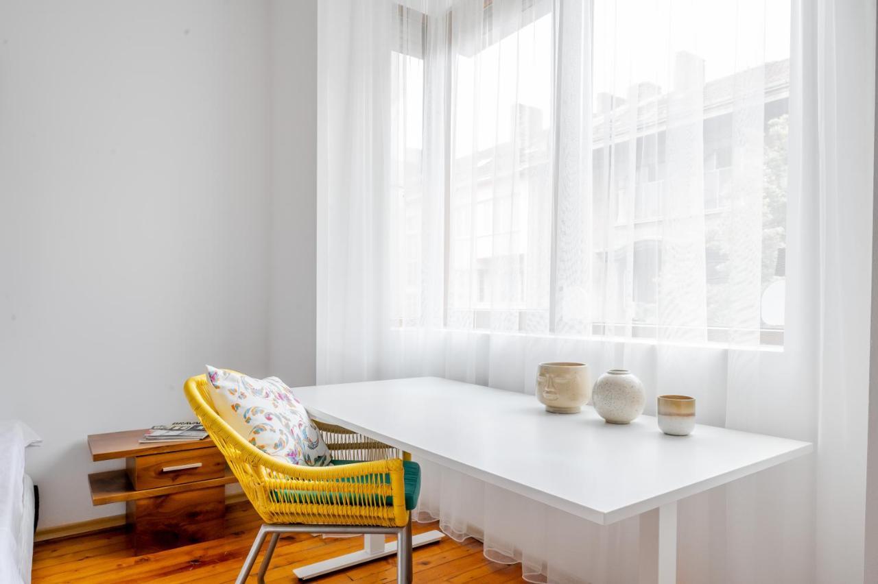 Apartmán Sofia'S Vintage Gem: Spacious 2Bd Flat On Solunska Exteriér fotografie